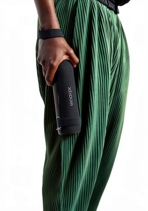 LG Xboom Portable Speaker Bold Sound Tuned by william-12